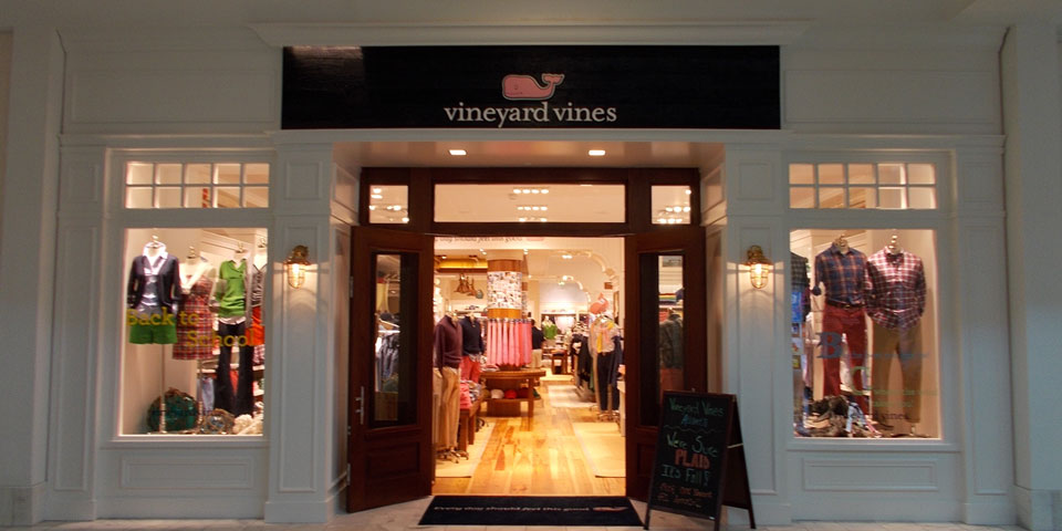 Vineyard vines 2024 store near me